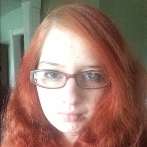 Meet your Posher, Alisha